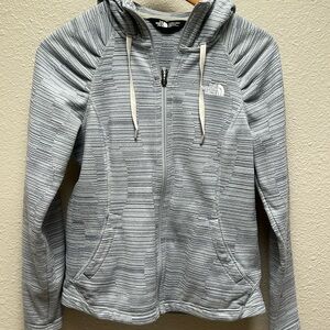 North Face fleece jacket in gray stripes - size small